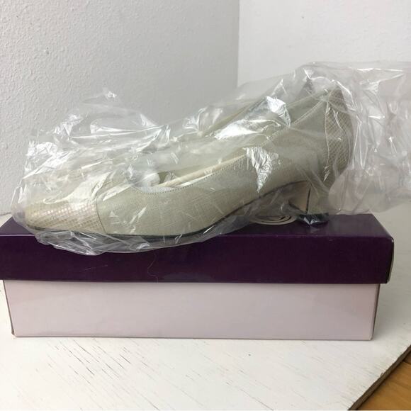 Proxy Viola linen leather beige kitten heel shoe size 6 - Picture 10 of 13